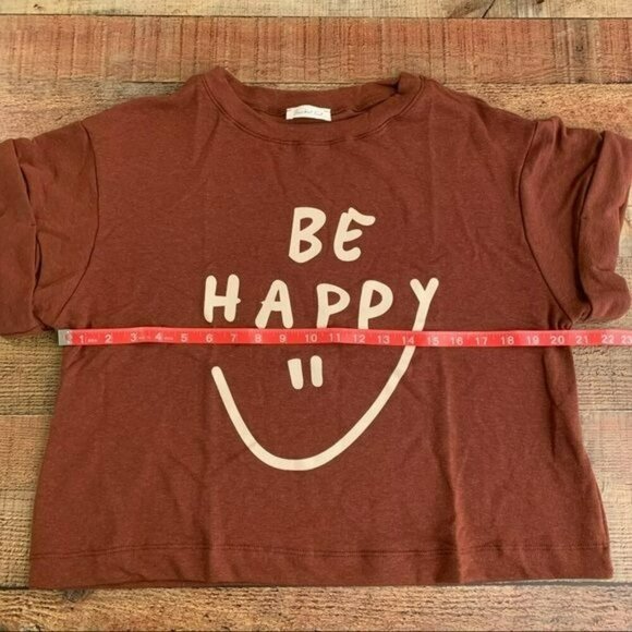 Bucket list women’s Be happy cuffed short sleeve tee in brown - S - Picture 6 of 6